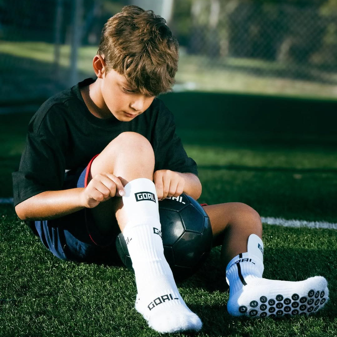 MOULDABLE SHIN GUARDS