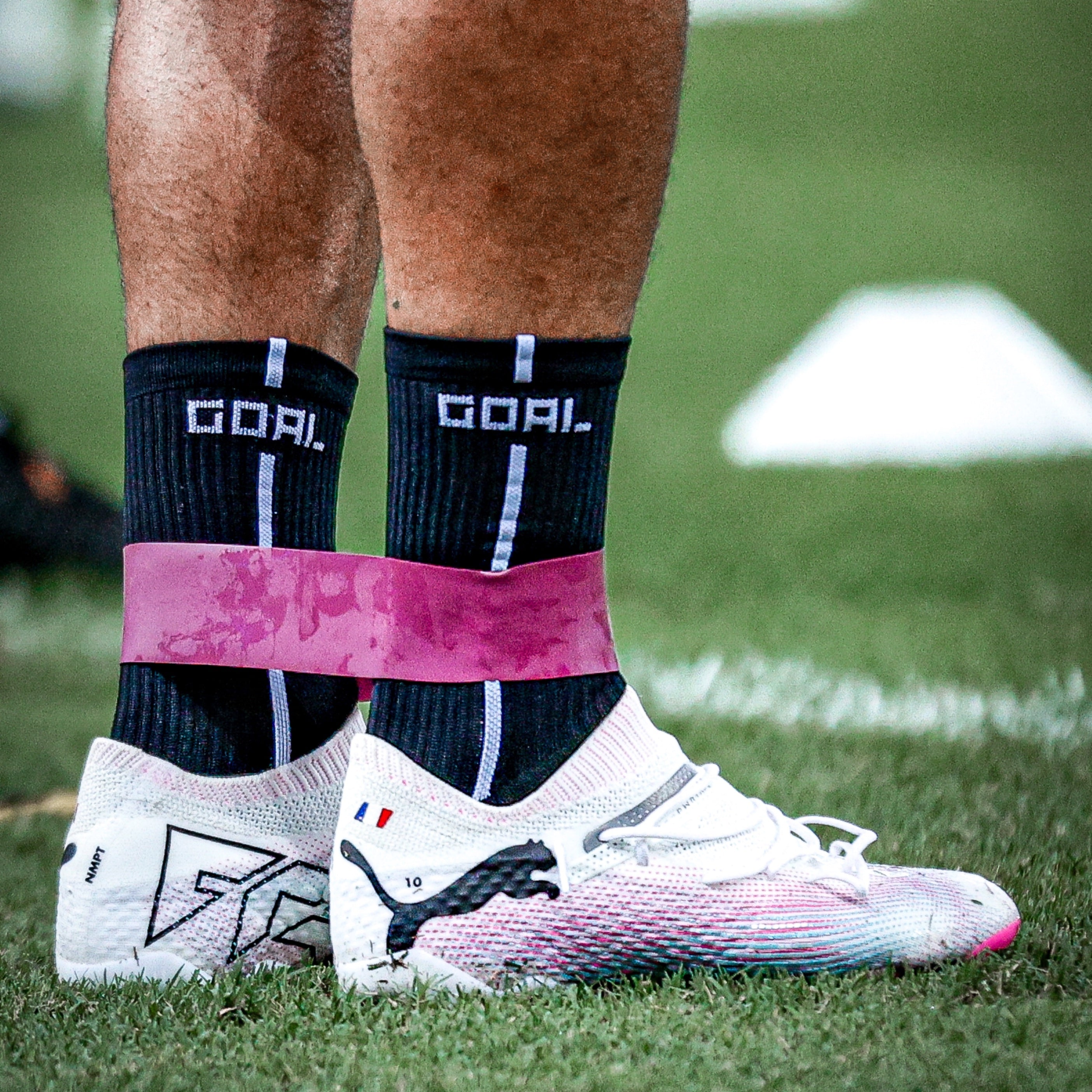 GRIP SOCKS + CALF SLEEVES + PRO TAPES